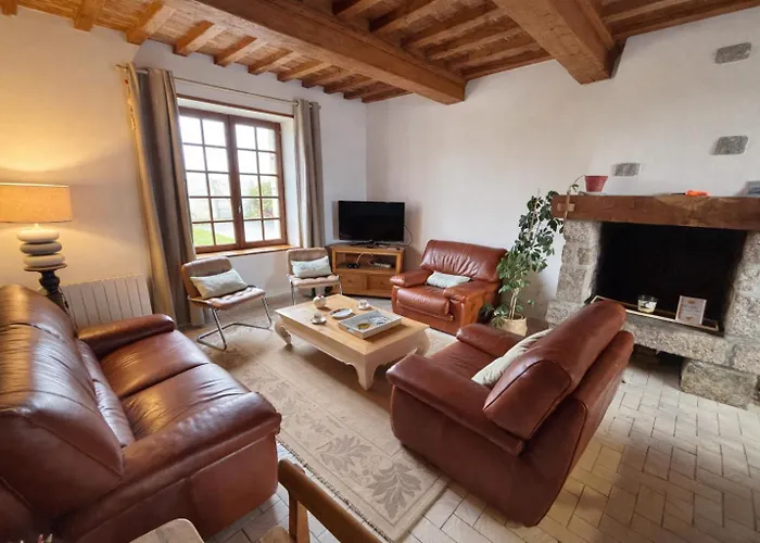 Holiday home Refuge Familial Pres De La - Jardin & Parking